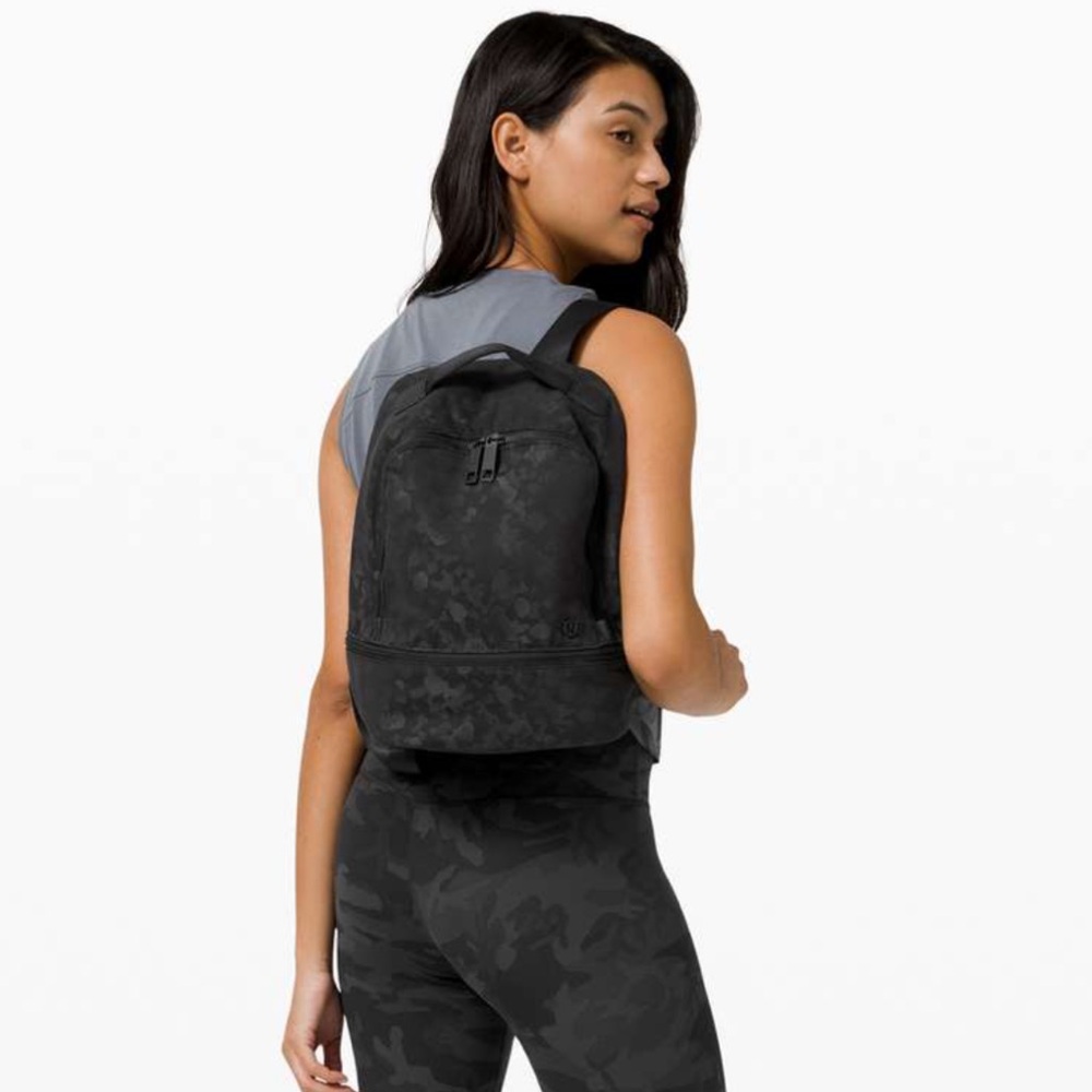 🖤 NWT Lululemon City Adventurer Backpack Mini 10L Fragment Camo Jacquard Black 🖤